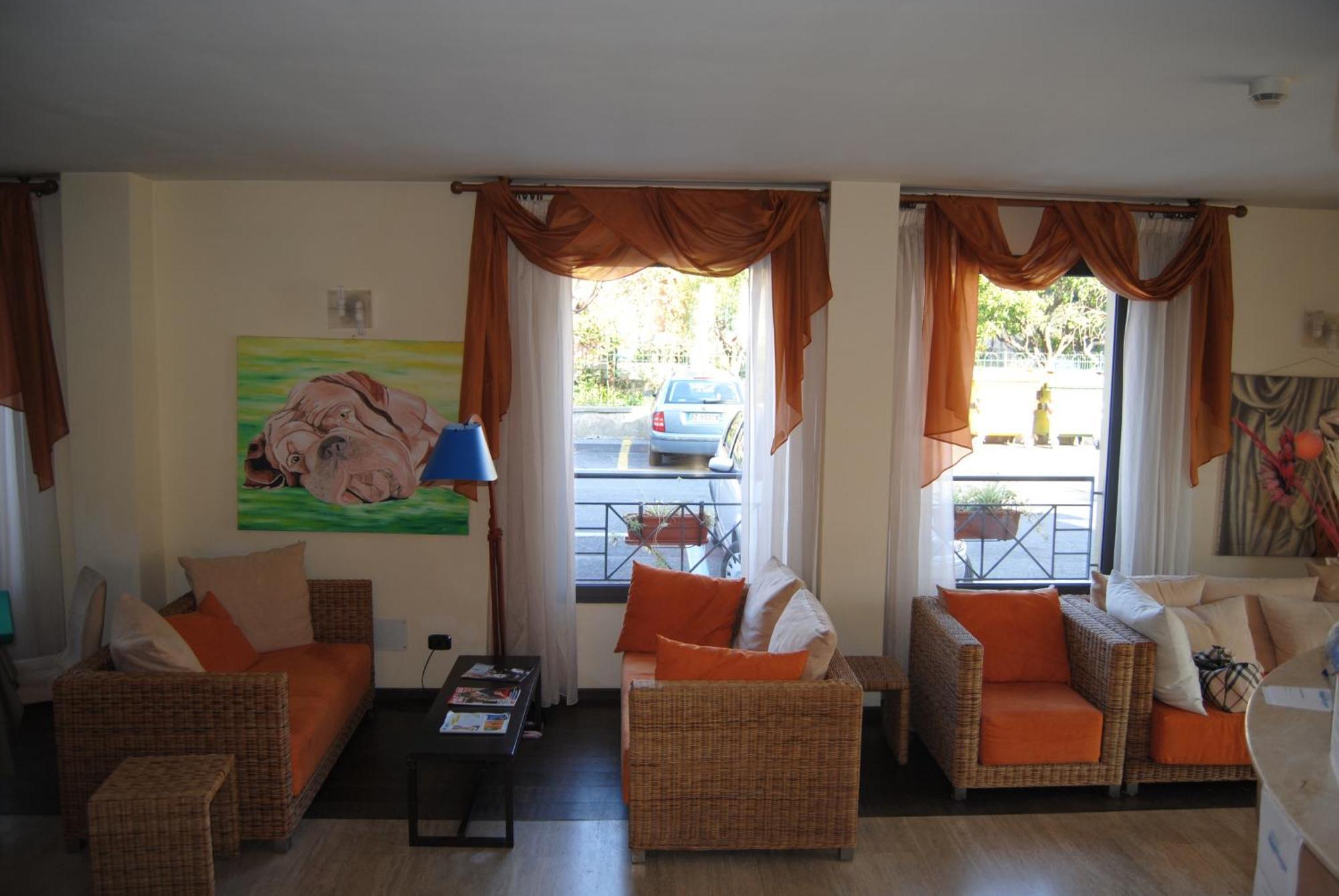 Hotel Europa San Bartolomeo Al Mare Exteriör bild